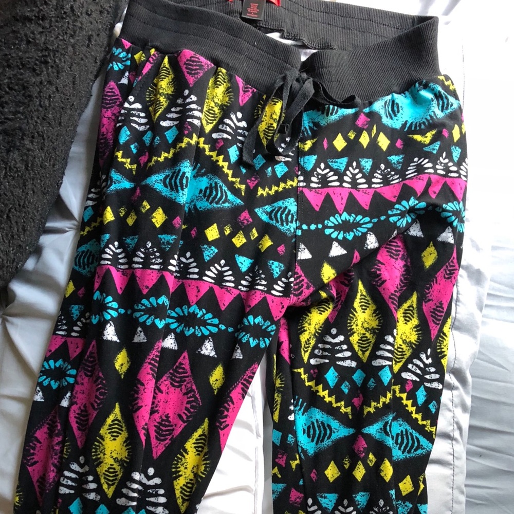 Tribal Joggers 🏃‍♂️